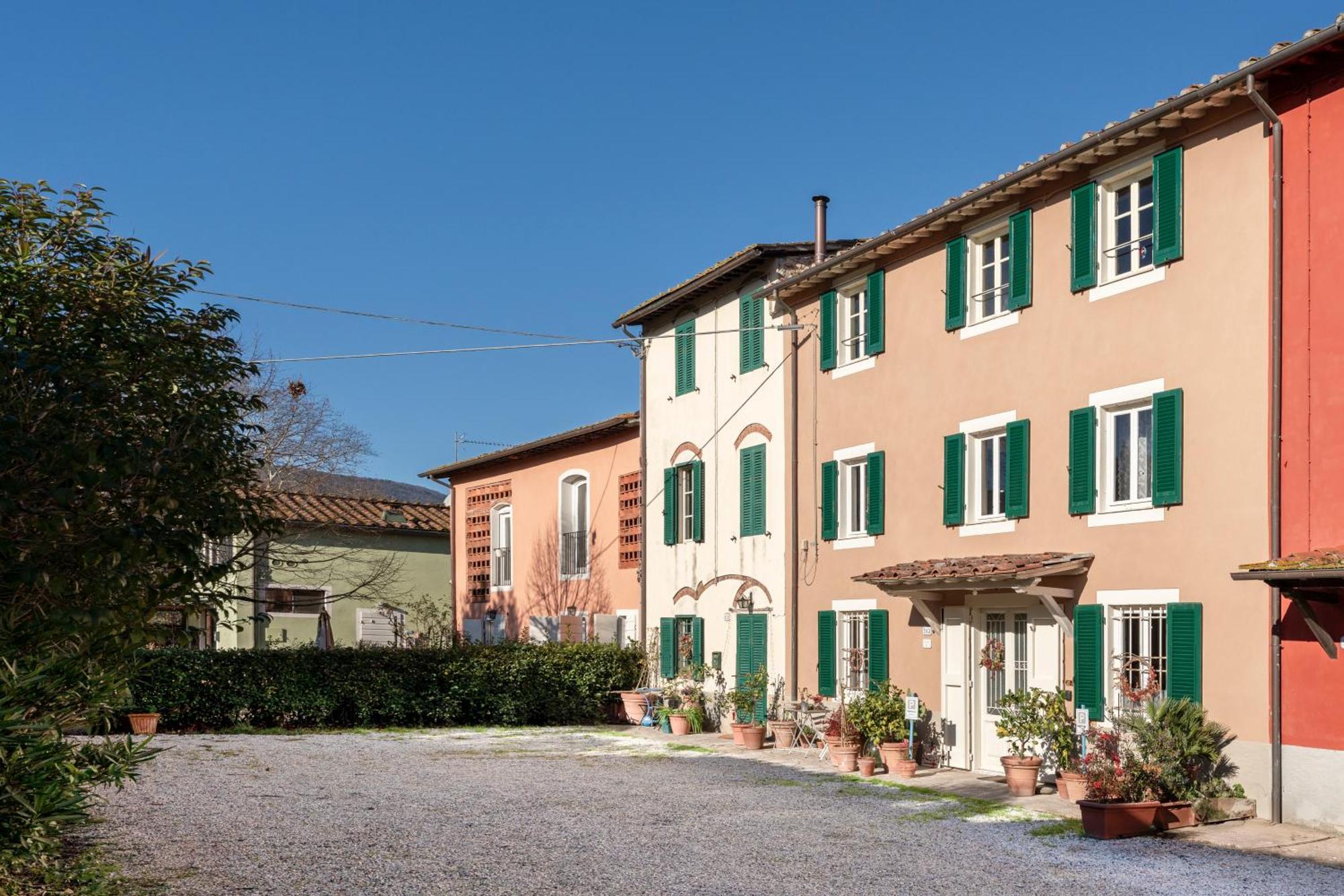 La Dimora Di Corte Lucca Exterior foto